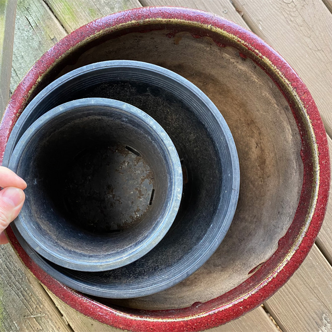 Nested 1-gallon, 9-inch, and 13-inch pots.